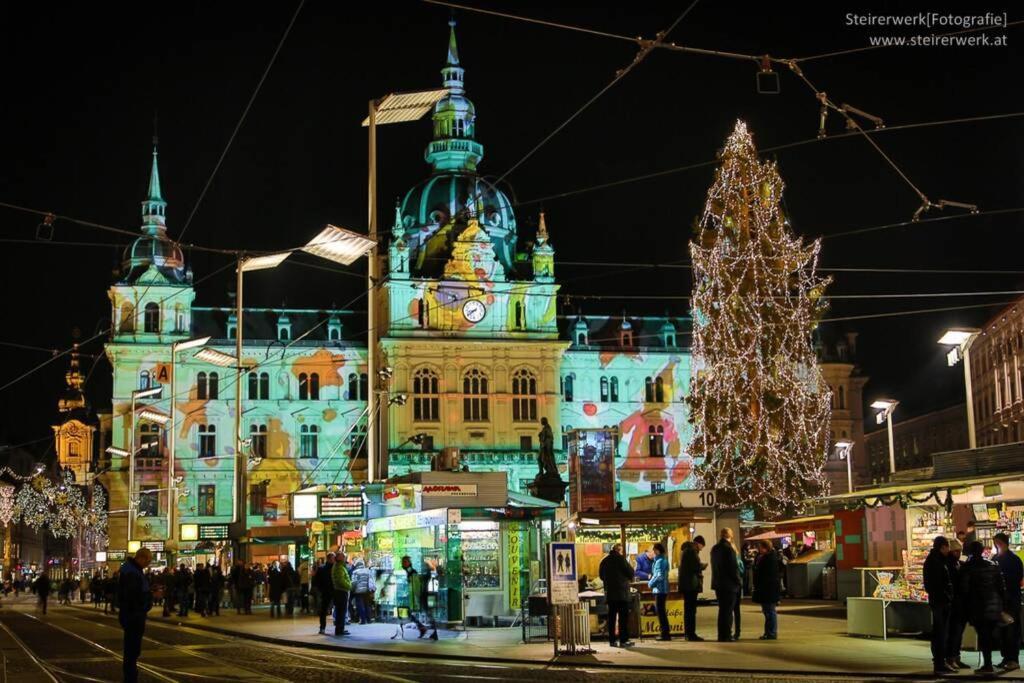 Wohnung Am Grazer Hauptplatz Esterno foto